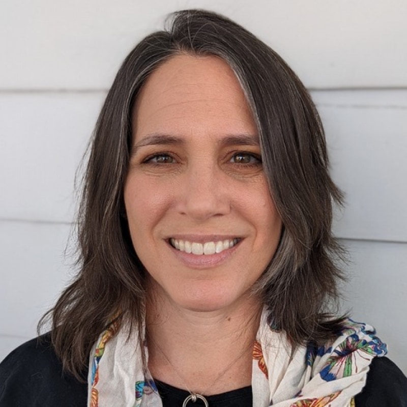 1-6_800x800_acf_cropped Dena Kahn (She/Her)