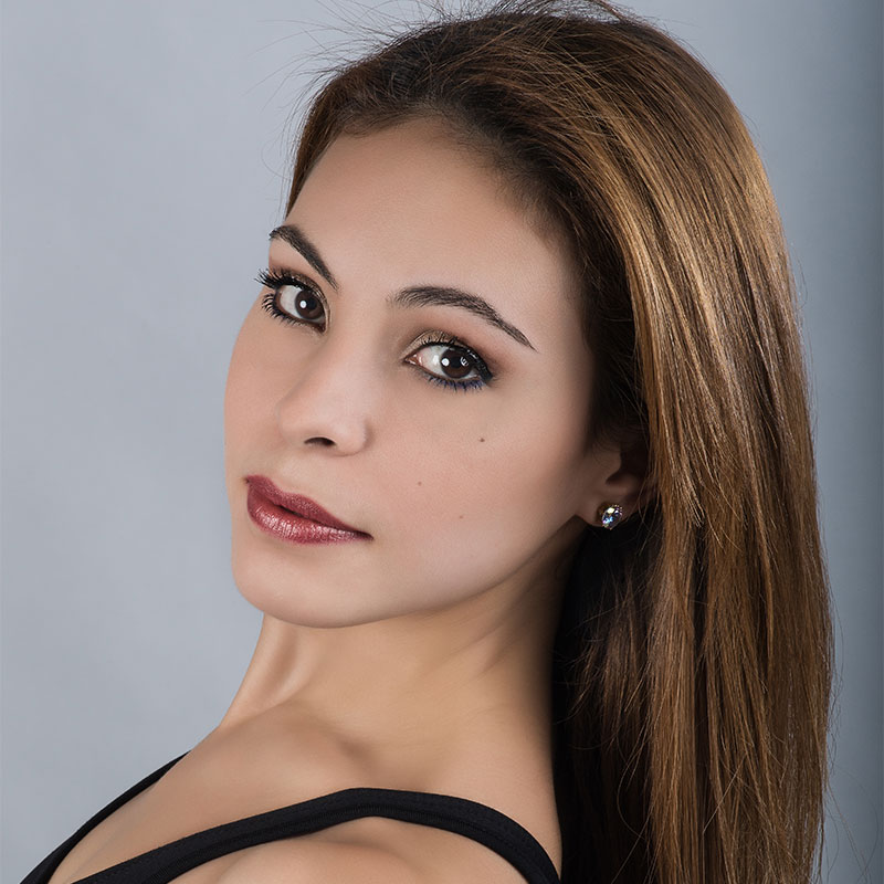 Giovana Montoya headshot