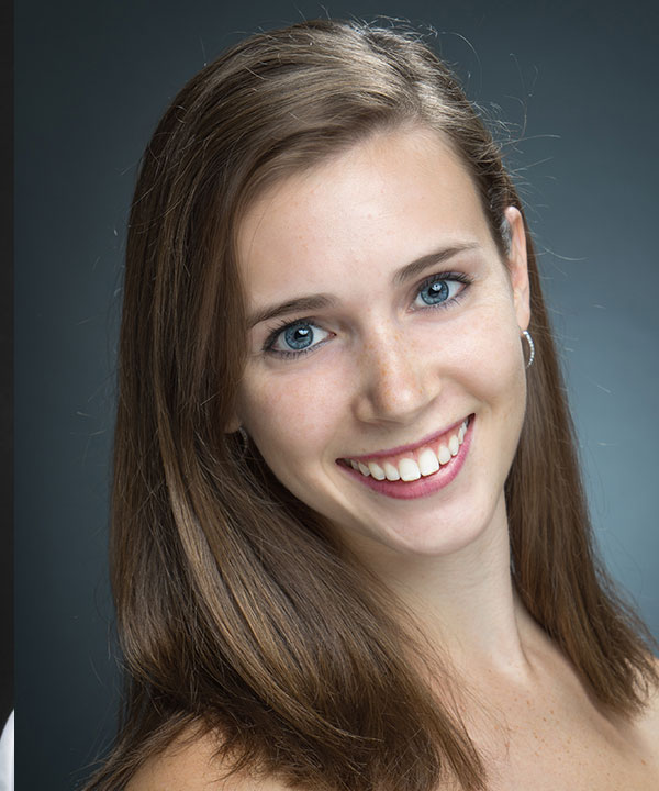 Colleen Queen headshot