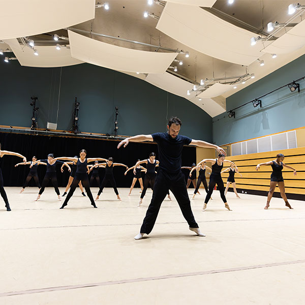 CityDance contemporary guest artists perform